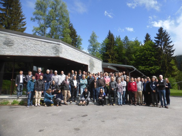 This workshop, organized by a committee of Sino-French scientists, gathered 70 participants and was hosted in the very friendly School of Physics of Houches.