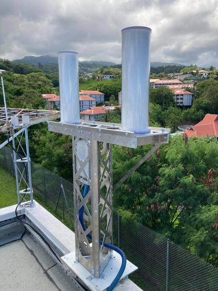 This station was installed on the roof of the University of French Polynesia building.